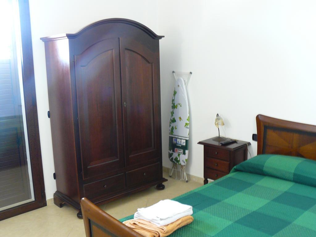 Oasi Tortuga Residence Piscina E Barbecue H24 مازارا ديل فالو المظهر الخارجي الصورة