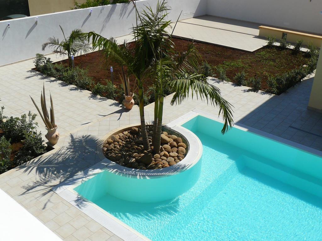 Oasi Tortuga Residence Piscina E Barbecue H24 مازارا ديل فالو المظهر الخارجي الصورة