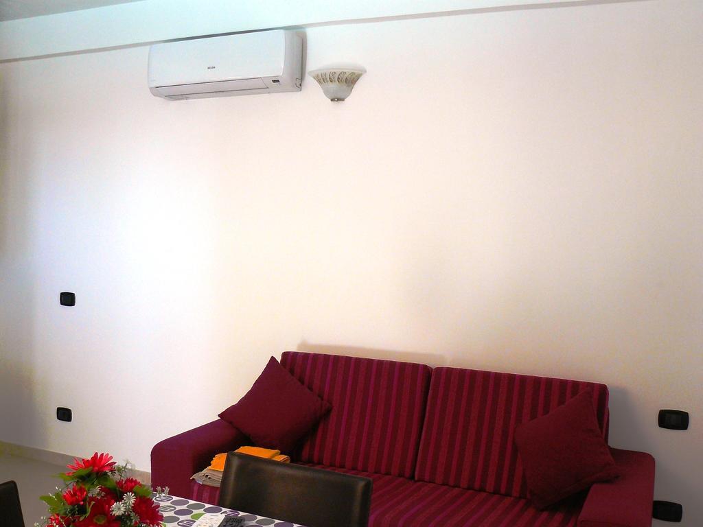 Oasi Tortuga Residence Piscina E Barbecue H24 مازارا ديل فالو المظهر الخارجي الصورة