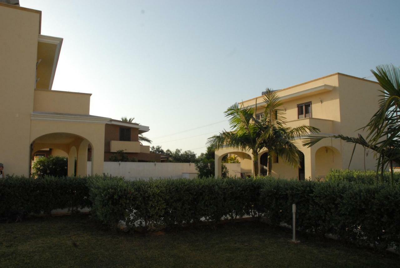 Oasi Tortuga Residence Piscina E Barbecue H24 مازارا ديل فالو المظهر الخارجي الصورة