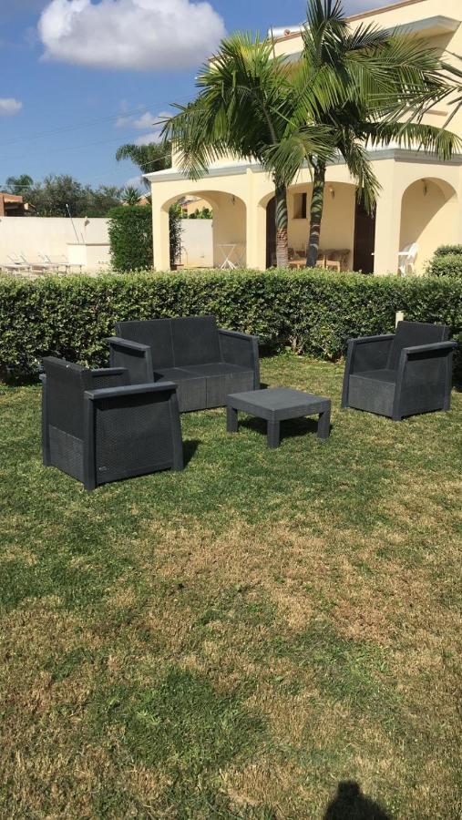 Oasi Tortuga Residence Piscina E Barbecue H24 مازارا ديل فالو المظهر الخارجي الصورة