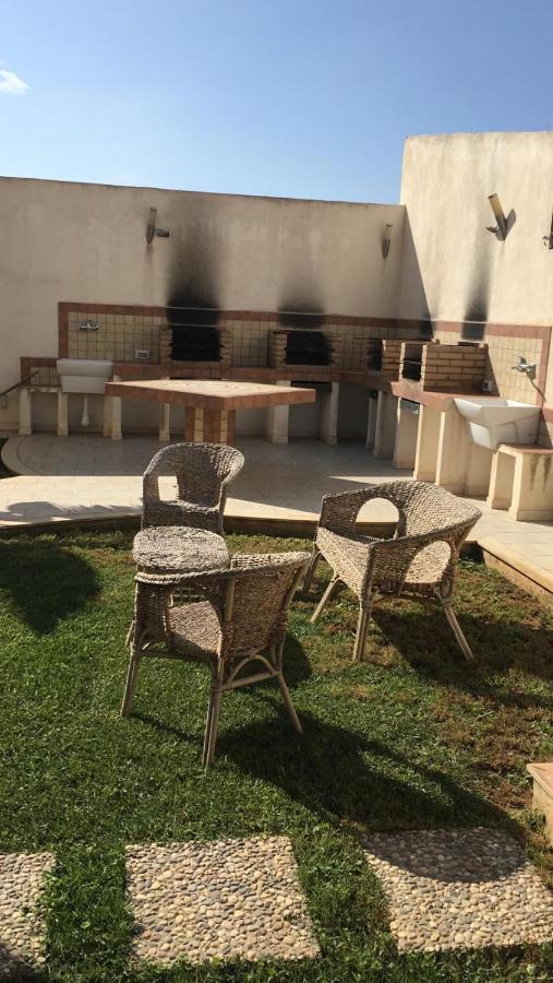 Oasi Tortuga Residence Piscina E Barbecue H24 مازارا ديل فالو المظهر الخارجي الصورة